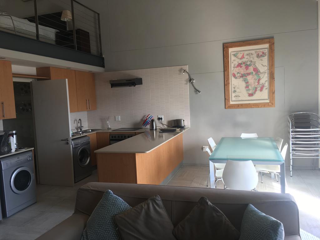 St Johns Plazza Apartment ケープタウン エクステリア 写真